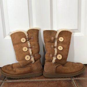 Bailey Button Triplet II Boot—Chestnut